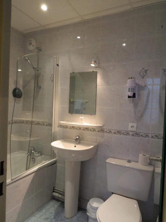 Hotel De Cleves Nevers Zimmer foto
